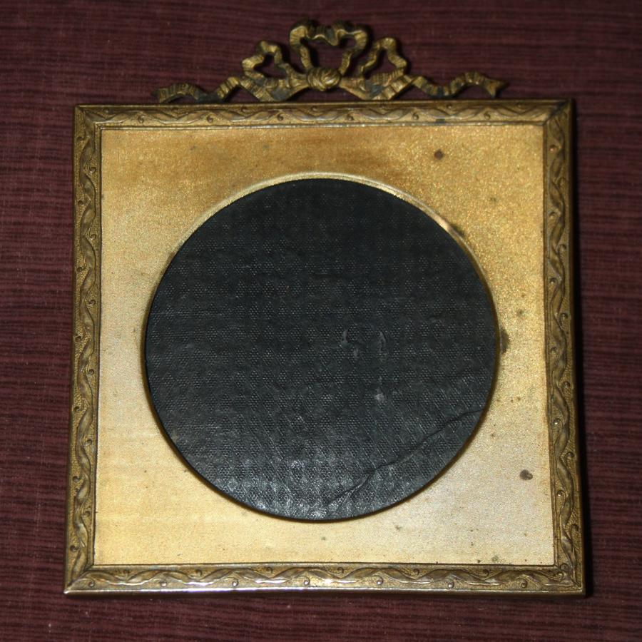 Small gilt ormulu photo frame