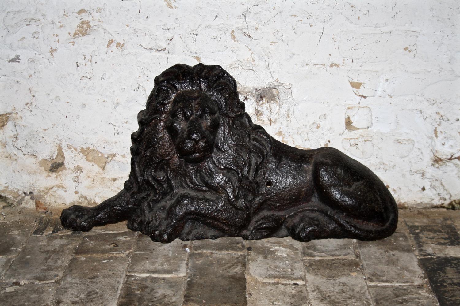 Large Victorian cast iron lion
