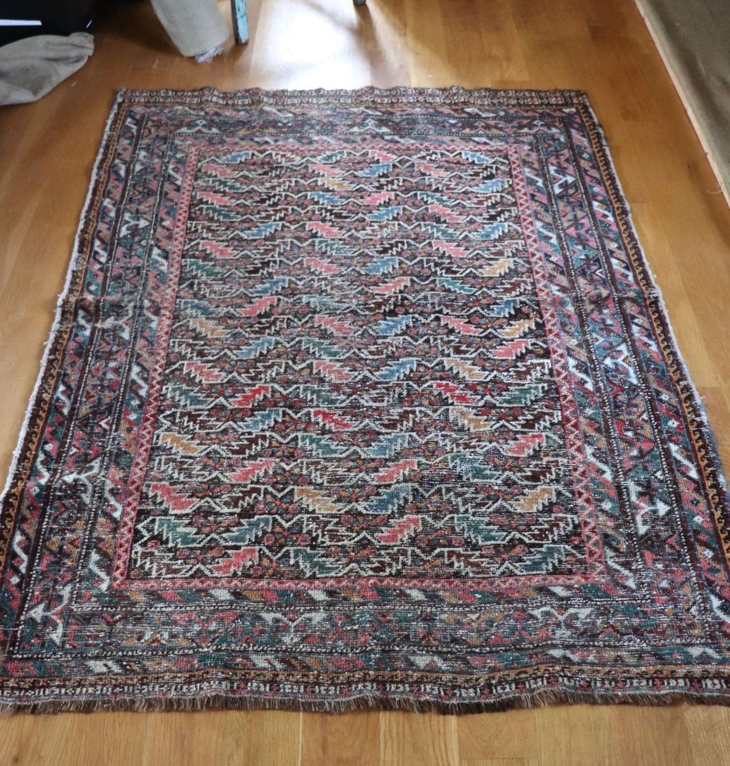 1930s rug - pinky colours