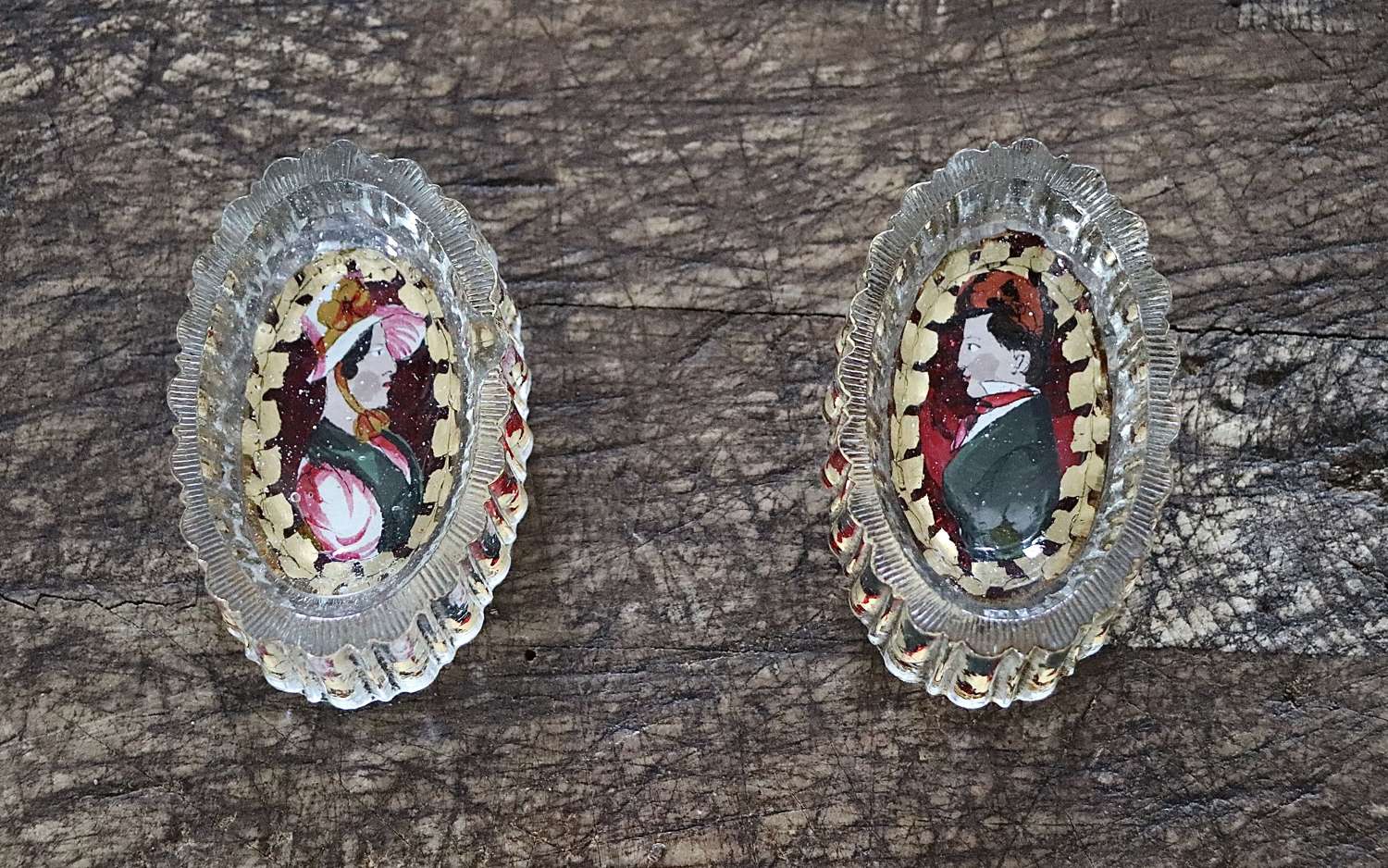 Pair of Georgian salts with reverse glass painting