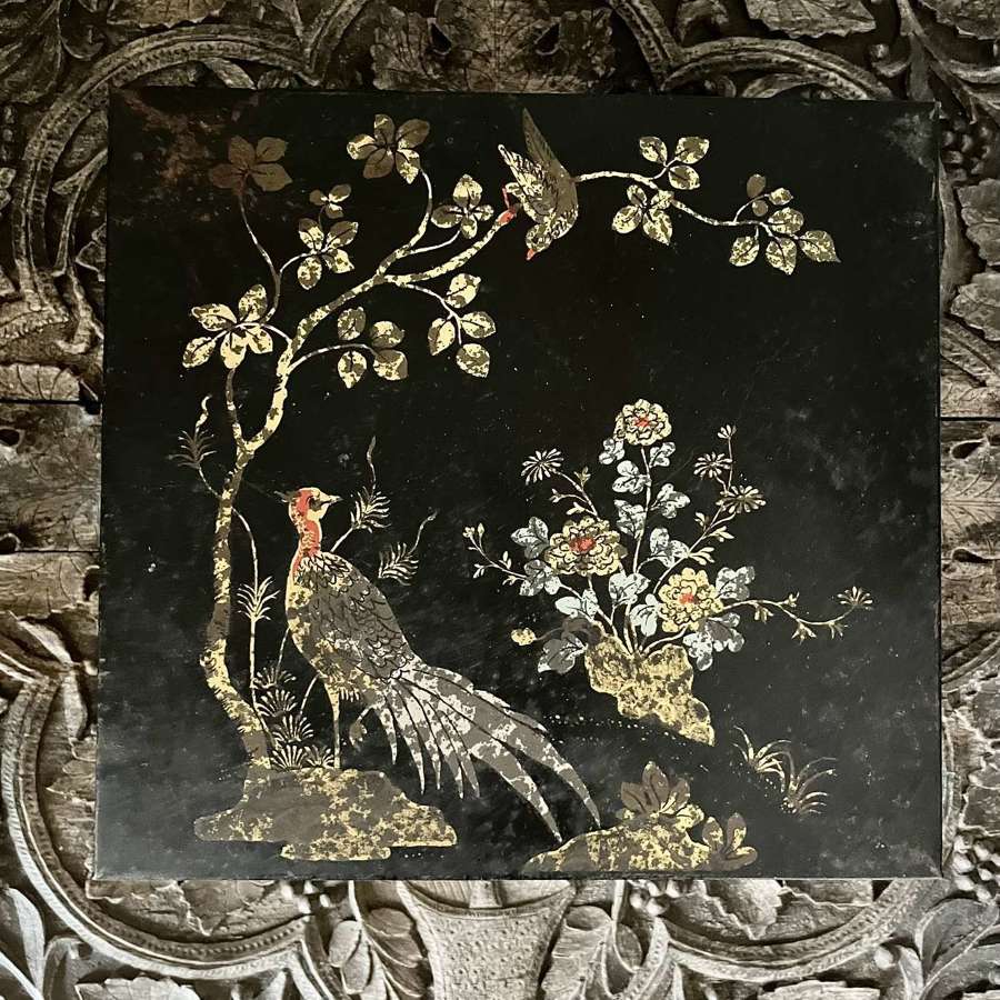 Square tin with birds painted on
