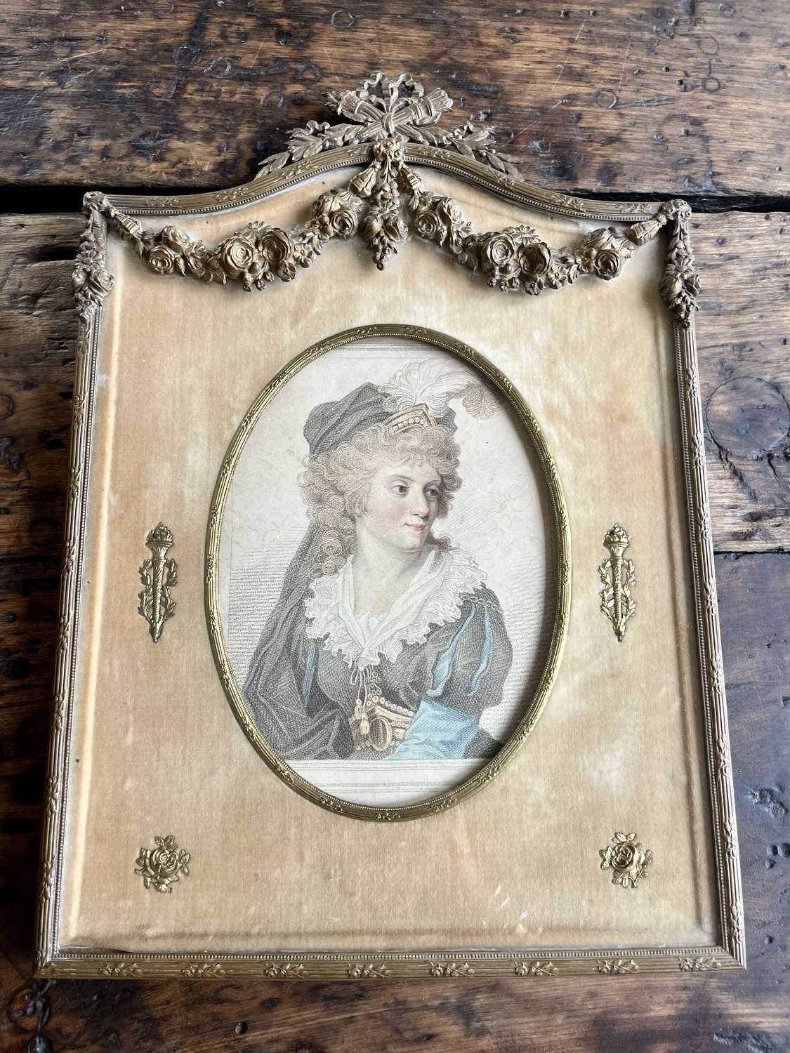 Large French frame with engraving